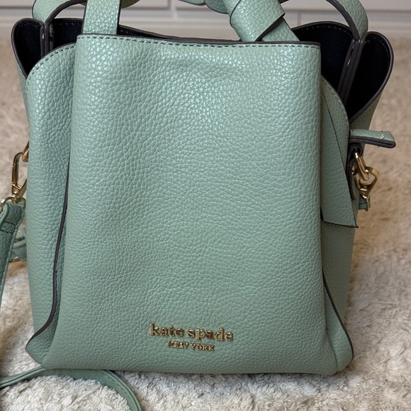 NWOT Kate Spade Pebbled Leather New York Knot Mini Mint Green Crossbody Tote - Picture 2 of 10
